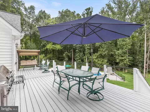 Exterior - 3303 Pritchett Ln, Fallston, MD 21047 photo 10 of 28