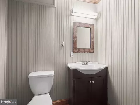Bath - 3303 Pritchett Ln, Fallston, MD 21047 photo 10 of 10