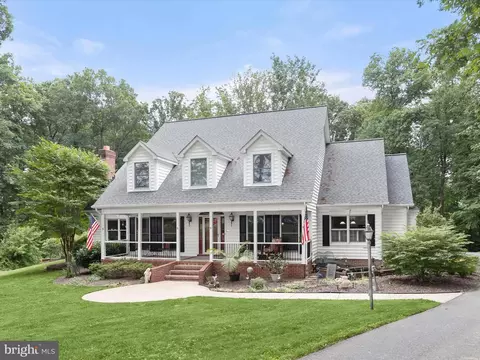 Exterior - 3303 Pritchett Ln, Fallston, MD 21047 photo 3 of 28