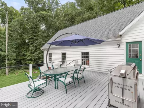 Exterior - 3303 Pritchett Ln, Fallston, MD 21047 photo 11 of 28