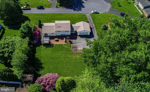 View/Area - 2402 Bluefield Cir, Joppa, MD 21085 photo 4 of 5