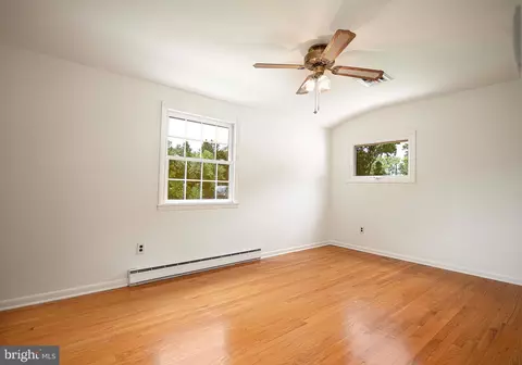 Bedroom - 2402 Bluefield Cir, Joppa, MD 21085 photo 5 of 5