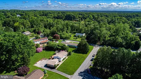 View/Area - 2402 Bluefield Cir, Joppa, MD 21085 photo 1 of 5