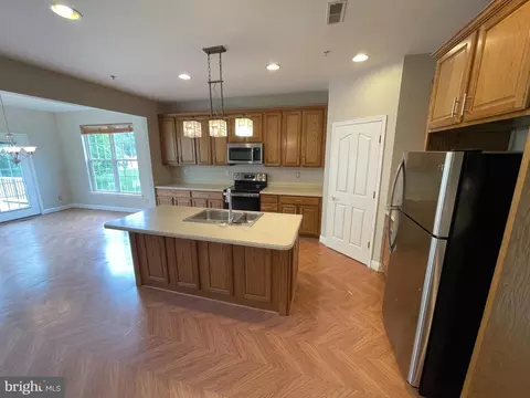 Kitchen - 622 Berwick Ct, Abingdon, MD 21009 photo 1 of 2