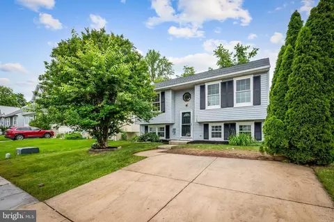 3185 Ebbtide Dr, Edgewood, MD 21040