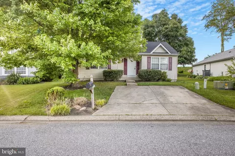 438 Trimblefields Dr, Edgewood, MD 21040