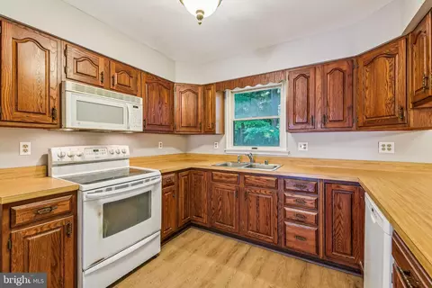 405 Amy Dr, Abingdon, MD 21009 photo 9
