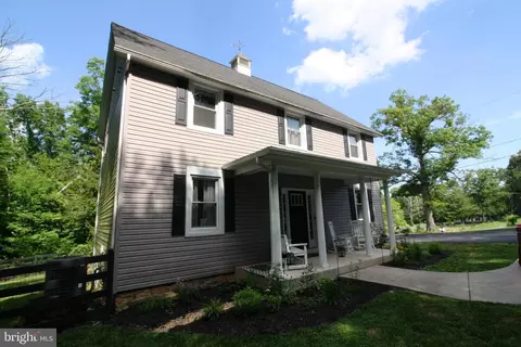 Exterior - 2024 Singer Rd, Joppa, MD 21085 photo 3 of 11