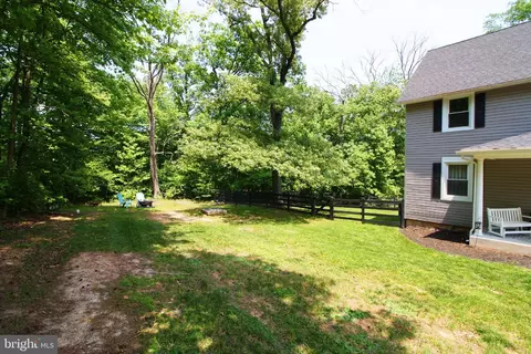 Exterior - 2024 Singer Rd, Joppa, MD 21085 photo 5 of 11