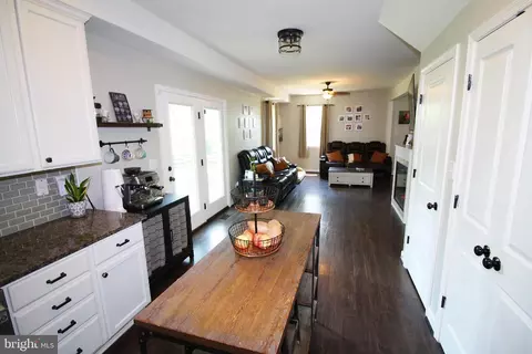 Entry Way - 2024 Singer Rd, Joppa, MD 21085 photo 3 of 8