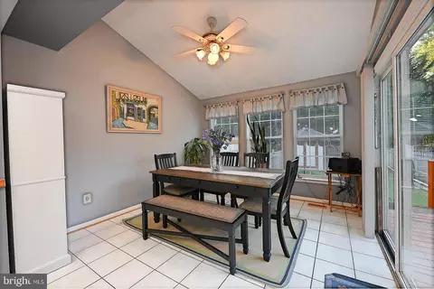 Entry Way - 520 Macintosh Cir, Joppa, MD 21085 photo 3 of 4
