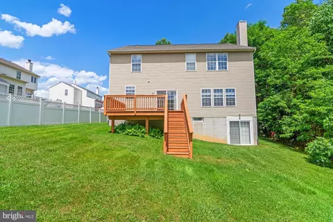 Exterior - 239 Spry Island Rd, Joppa, MD 21085 photo 5 of 8