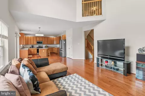 Living - 239 Spry Island Rd, Joppa, MD 21085 photo 3 of 3