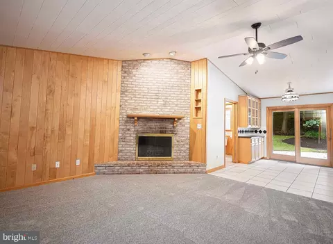 2605 Claret Dr, Fallston, MD 21047 photo 5