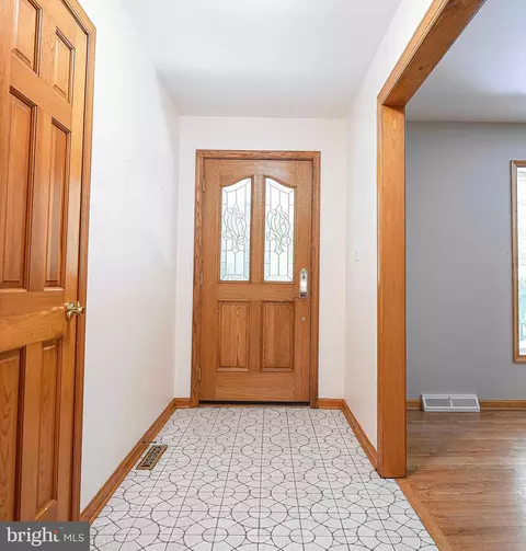 2605 Claret Dr, Fallston, MD 21047 photo 8