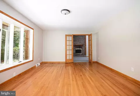 2605 Claret Dr, Fallston, MD 21047 photo 9