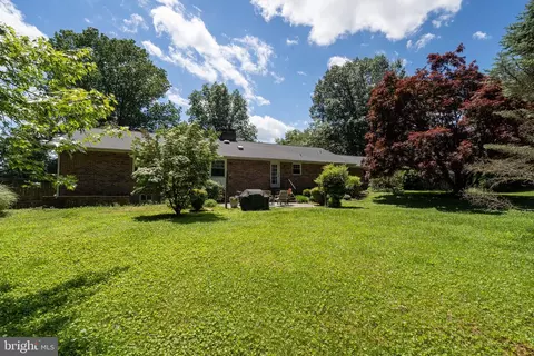 Exterior - 3001 Suffolk Ln, Fallston, MD 21047 photo 4 of 5