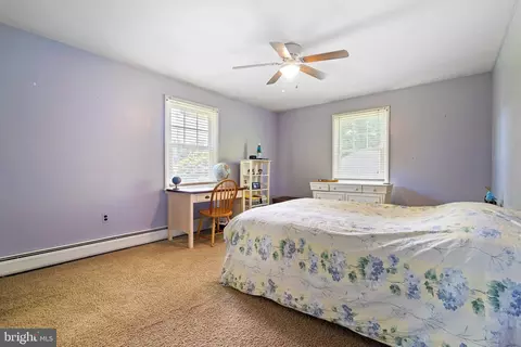 Bedroom - 3001 Suffolk Ln, Fallston, MD 21047 photo 2 of 3