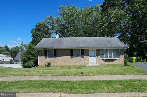 1904 Larch Ct, Edgewood, MD 21040