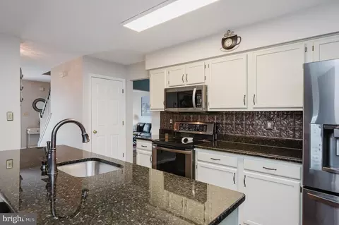 Kitchen - 3104 Trellis Ln, Abingdon, MD 21009 photo 5 of 5