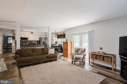 Living - 3104 Trellis Ln, Abingdon, MD 21009 photo 1 of 3