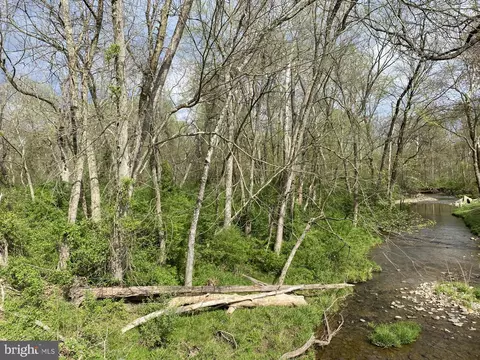 Paradise Road, Aberdeen, MD 21001