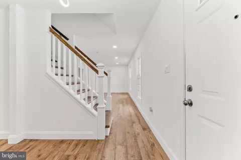 Entry Way - 1929 Edgewater Dr, Edgewood, MD 21040 photo 1 of 5