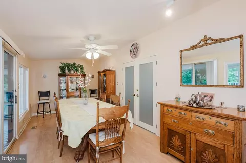 Dining - 103 Beacon Point Ct, Joppa, MD 21085 photo 2 of 5