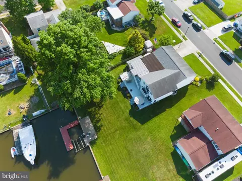 View/Area - 103 Beacon Point Ct, Joppa, MD 21085 photo 2 of 5