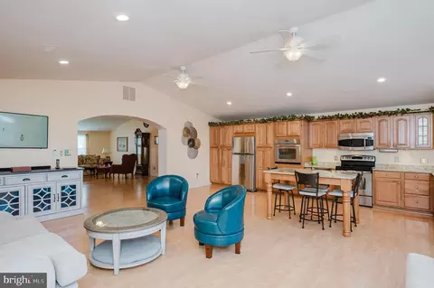 Other - 103 Beacon Point Ct, Joppa, MD 21085 photo 3 of 29