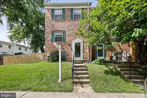 1040 Lake Front Dr, Edgewood, MD 21040