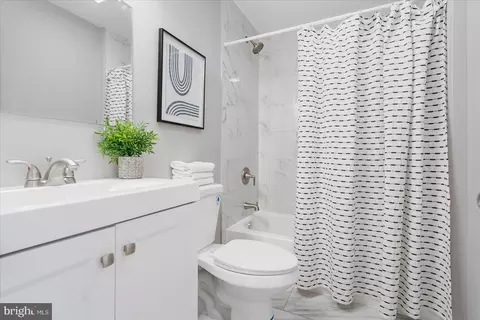 Bath - 2215 Pine St, Edgewood, MD 21040 photo 1 of 1