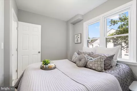 Bedroom - 2215 Pine St, Edgewood, MD 21040 photo 2 of 6