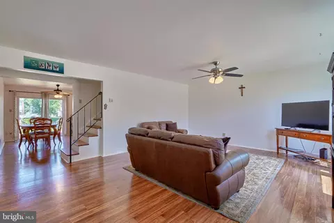 Entry Way - 112 Driftwood Ct, Joppa, MD 21085 photo 1 of 2