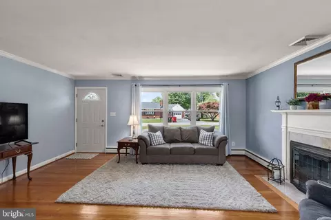 Living - 103 Fidelity Dr, Fallston, MD 21047 photo 3 of 4