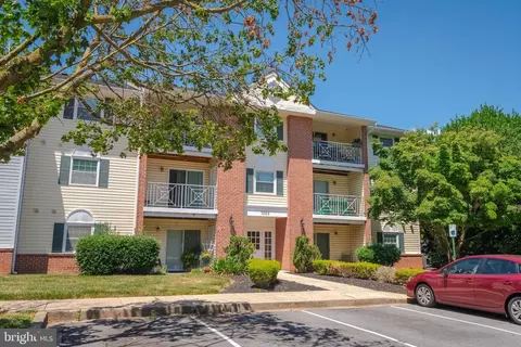 1203 Raven Wood Ct #203, Belcamp, MD 21017
