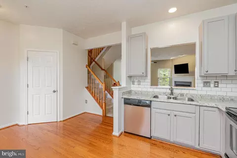 2995 Raking Leaf Dr, Abingdon, MD 21009 photo 4