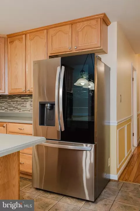 Kitchen - 2006 Pleasantwood Rd, Fallston, MD 21047 photo 6 of 8