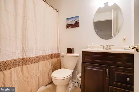 Bath - 611 Berwick Ct, Abingdon, MD 21009 photo 1 of 6