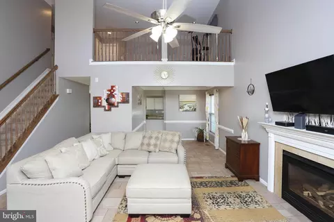 Entry Way - 367 Enfield Rd, Joppa, MD 21085 photo 5 of 15