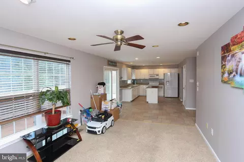 Entry Way - 367 Enfield Rd, Joppa, MD 21085 photo 3 of 15
