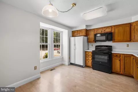 1325 Germander Dr, Belcamp, MD 21017 photo 7