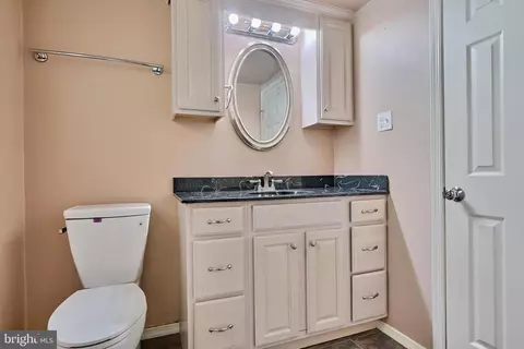 Bath - 315 Blackburn Ct, Joppa, MD 21085 photo 6 of 6
