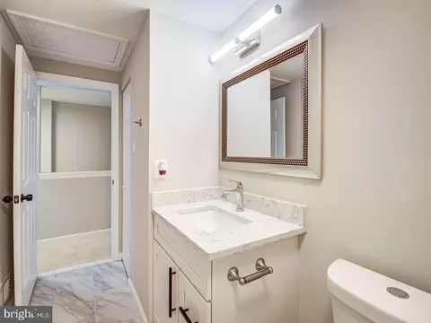 Bath - 1016 W Shore Dr, Edgewood, MD 21040 photo 3 of 5