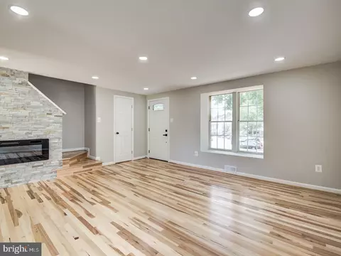 Living - 1016 W Shore Dr, Edgewood, MD 21040 photo 1 of 13