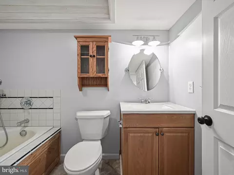 Bath - 734 Shore Dr, Joppa, MD 21085 photo 2 of 3
