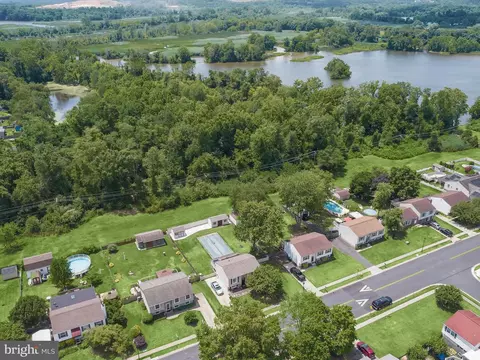 View/Area - 734 Shore Dr, Joppa, MD 21085 photo 7 of 15