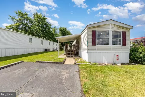 1862 John Dr, Edgewood, MD 21040