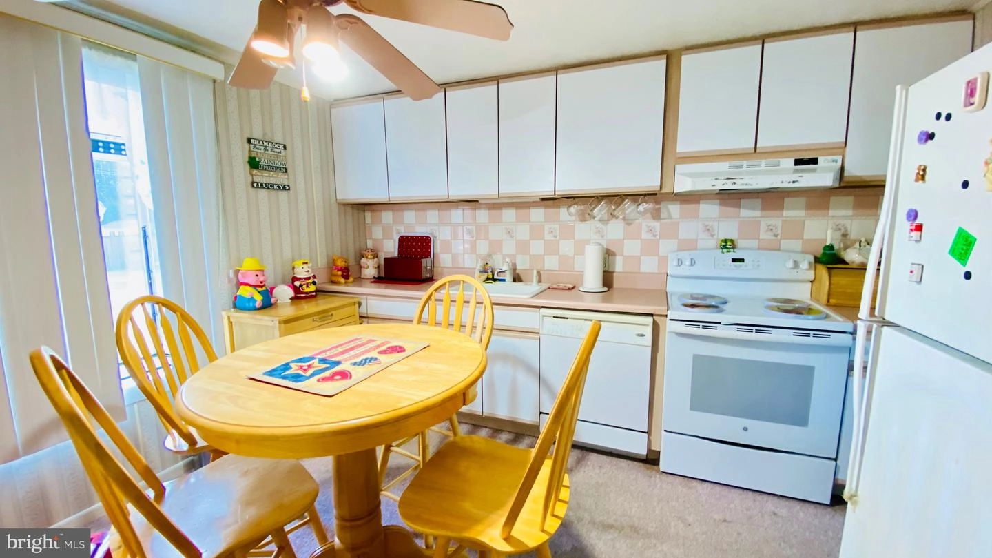 Other - 520 Shore Dr, Joppa, MD 21085 photo 3 of 10