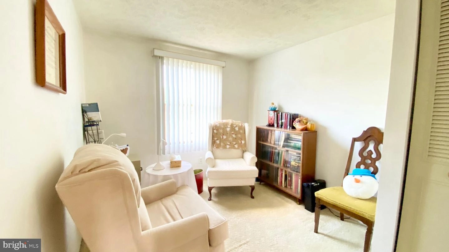 Bedroom - 520 Shore Dr, Joppa, MD 21085 photo 3 of 3